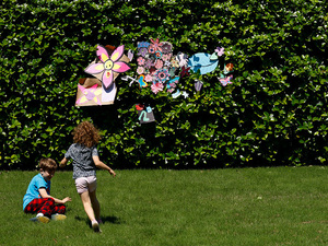 Family Fest: Art in Bloom