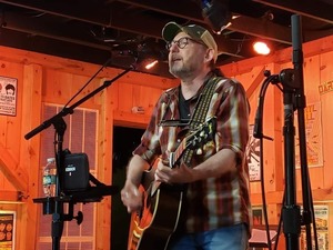 Davey O at Buffalo Olde Brewery