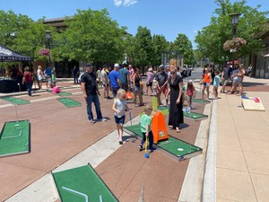 Father's Day Mini Golf Pop-Up at The Landing
