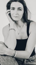 Pop Up Photo Studio Experience!  Discounted Headshot Sessions Event in NYC!  June 12 - 14