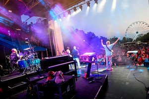 Roaring Nights: Brookfield Zoo Chicago's Summer Concert Series