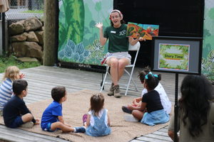 Storytime Thursdays @ Brandywine Zoo