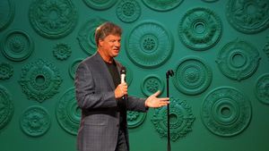 Comedy Central's Greg Schwem in Oak Park for One Night Only