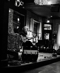 Sakonnet Vineyard Hosts Live Music Featuring Backwards Hats on Saturday, August 2nd