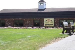 Wright’s Farm Restaurant Hosts 19th Annual Blood Drive with RI Blood Center