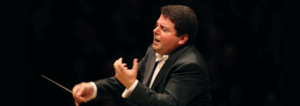 Litton Conducts Tchaikovsky