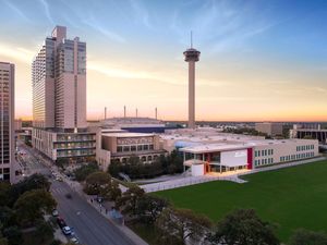 Live Music at Grand Hyatt San Antonio