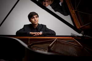 Beaches Fine Arts Series presents: Evren Ozel