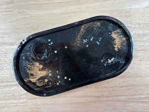 Create a Resin Galaxy-Style Trinket Tray