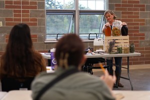 Medicine from the Hive: Hands-on Herbal Medicine Making