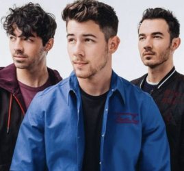 Jonas Brothers at Wrigley Field