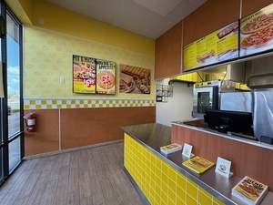 Hungry Howies Grand Opening