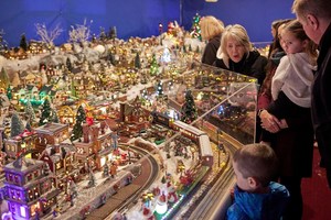 Christmas in July Model Trains