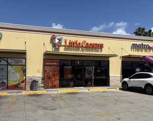 McAllen Little Caesars Celebrates Grand Opening with Free Pizza for a Year Giveaway