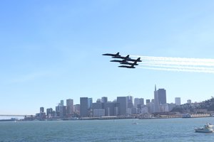 Fleet Week Air Show Lunch aboard the San Francisco Belle