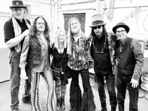 The Slambovian Circus of Dreams Bring Summer Fun to Sellersville Theatre