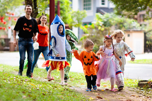 Costume Swap: Accepting Donations