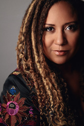 TRACIE THOMS