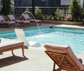 hŌM Yoga Poolside at Hotel ZaZa Austin