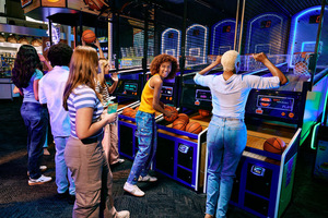 Dave & Buster’s Summer Season Pass – Unlimited Gameplay All Summer Long!