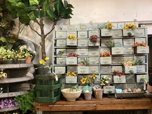 Gather A Vintage Market