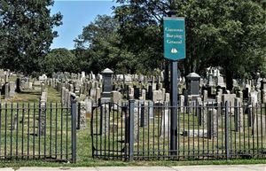 Guided tour of Newport's Common Burying Ground