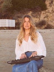 Notes From Home - Lola Kristine: Home For The Holidays