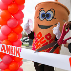 Mechanicsville Dunkin’ Grand Opening with Free Coffee for a Year for First 100 Guests