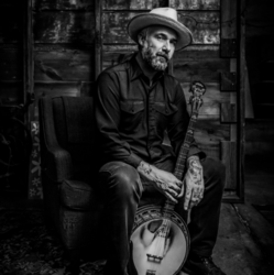 William Elliott Whitmore @ Robert’s Westside