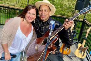 Live Music with Henley & Lou