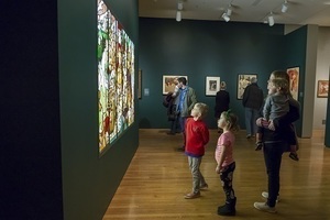 Family Storytime and Gallery Walk: Outside/Inside