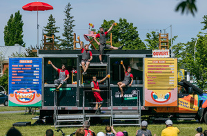 Cirque Kikasse presents SANTÉ!