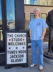 Tunes @ Noon featuring Jackson Glasby
