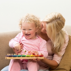 Discovering Together: Sing Play Move: Ages 1-3