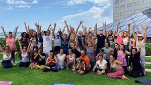 Bayfront Park Yoga: Flow with Intention