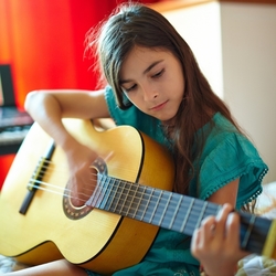 Middle School Guitar 1.0