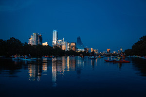 Rowing Dock’s Afterhours Moonlight Paddle