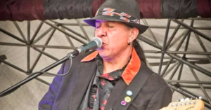 Nikki Z Performing Live at Lansdowne Arms