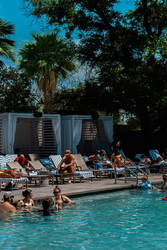 Beats & Bubbles at Anaqua Garden Bar