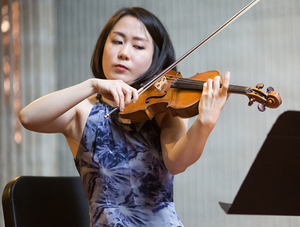 Chameleon Arts Ensemble - Beneath the setting sun