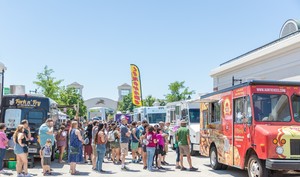 Free-to-Attend Food Truck Event at Deer Park Town Center