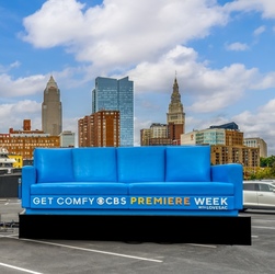 CBS’ Comfy Blue Sofa Tour at Oktoberfest Zinzinnati