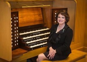 Organist Lynne Davis in Concert