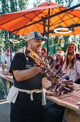 (M)EAT CARNIVAL Treasure Island