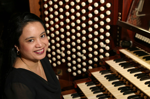 Jennifer Pascual in Concert – November 16 at 4 PM