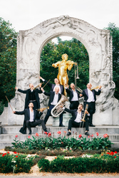 Mnozil Brass: Strau$$