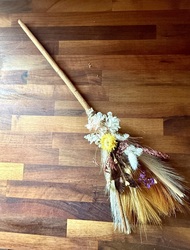 Patchwork Presents Fall Fun with Pressed Flowers and Decoupage Pumpkins!