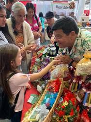 Islandwide Xmas Crafts & Food Expo - Hawaii's Biggest Holiday Craft Fair