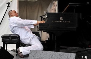 Chuchito Valdes International Trio