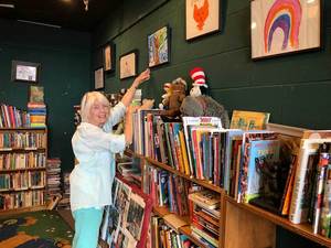 Reston Art Gallery Kids’ Exhibit at the Reston’s Used Book Shop